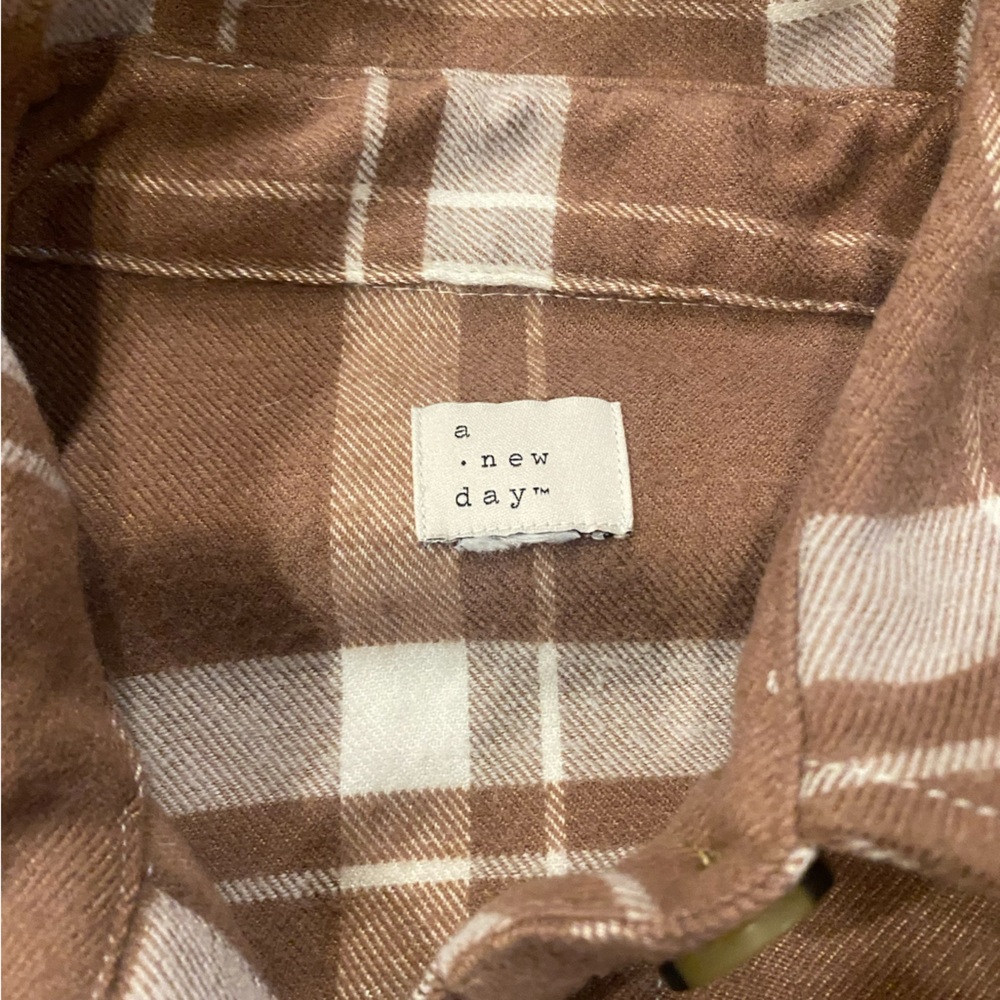 Flannel - Picture 2 of 4